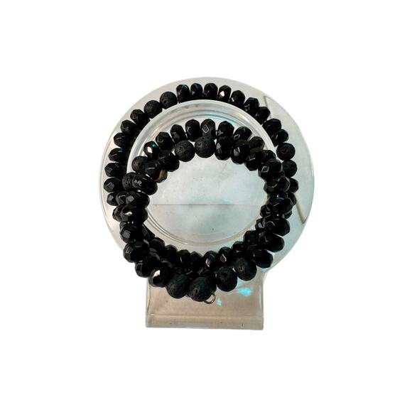 Black Glass Memory Wire Bracelet Faceted Beads Goth Minimalist - Picture 2 of 3